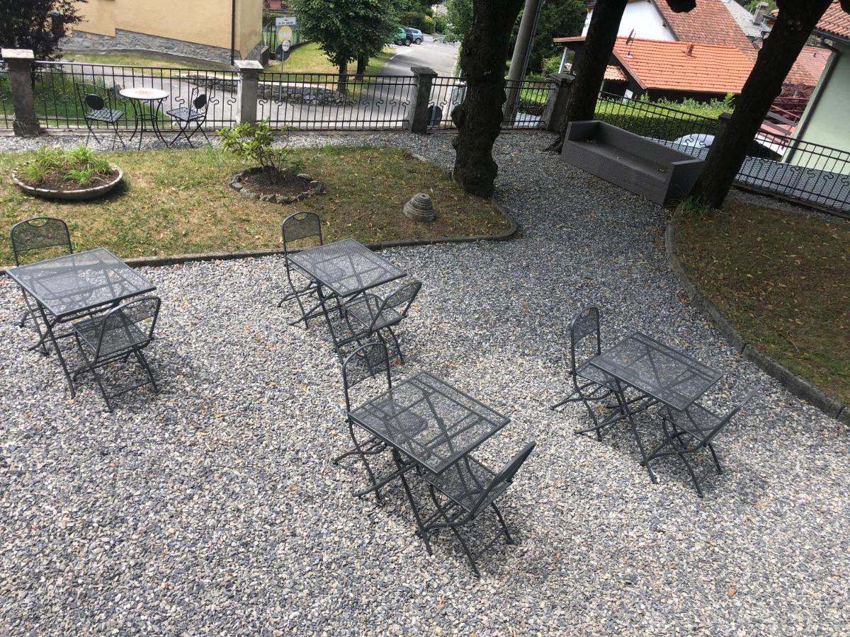Villa Il Maiale Bianco Bed & Breakfast 圣费德勒·因特尔维 外观 照片
