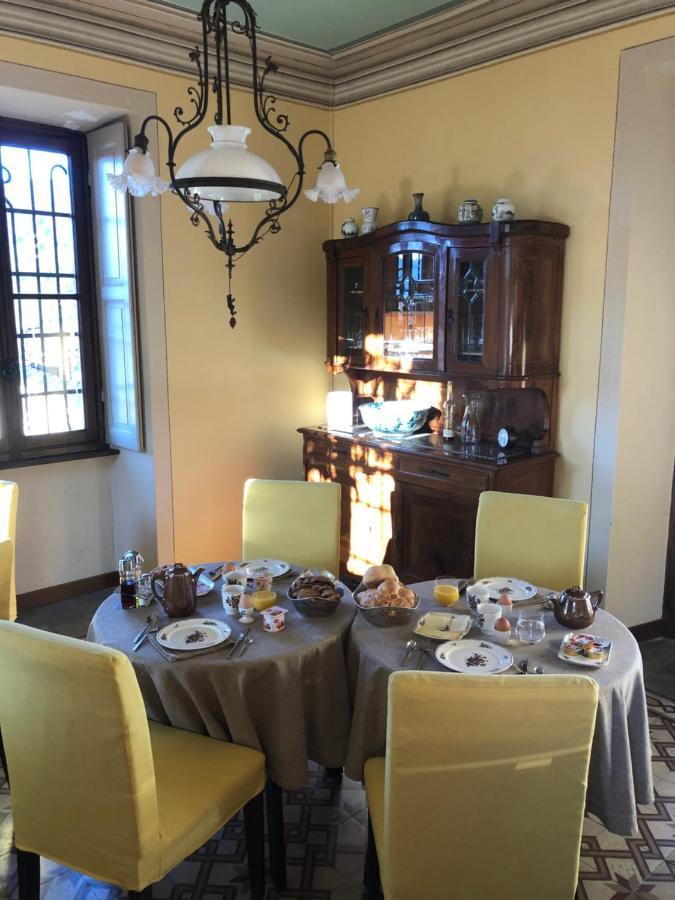 Villa Il Maiale Bianco Bed & Breakfast 圣费德勒·因特尔维 外观 照片