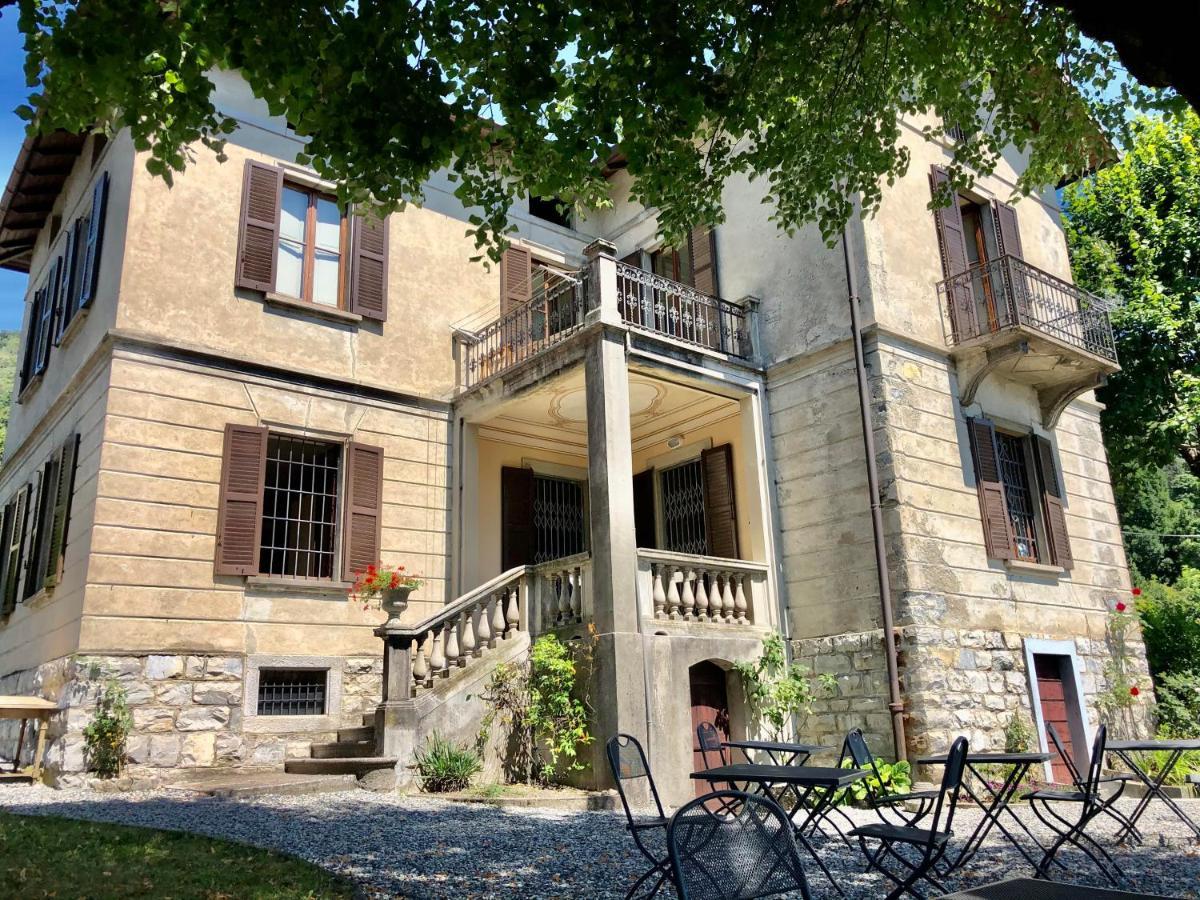 Villa Il Maiale Bianco Bed & Breakfast 圣费德勒·因特尔维 外观 照片
