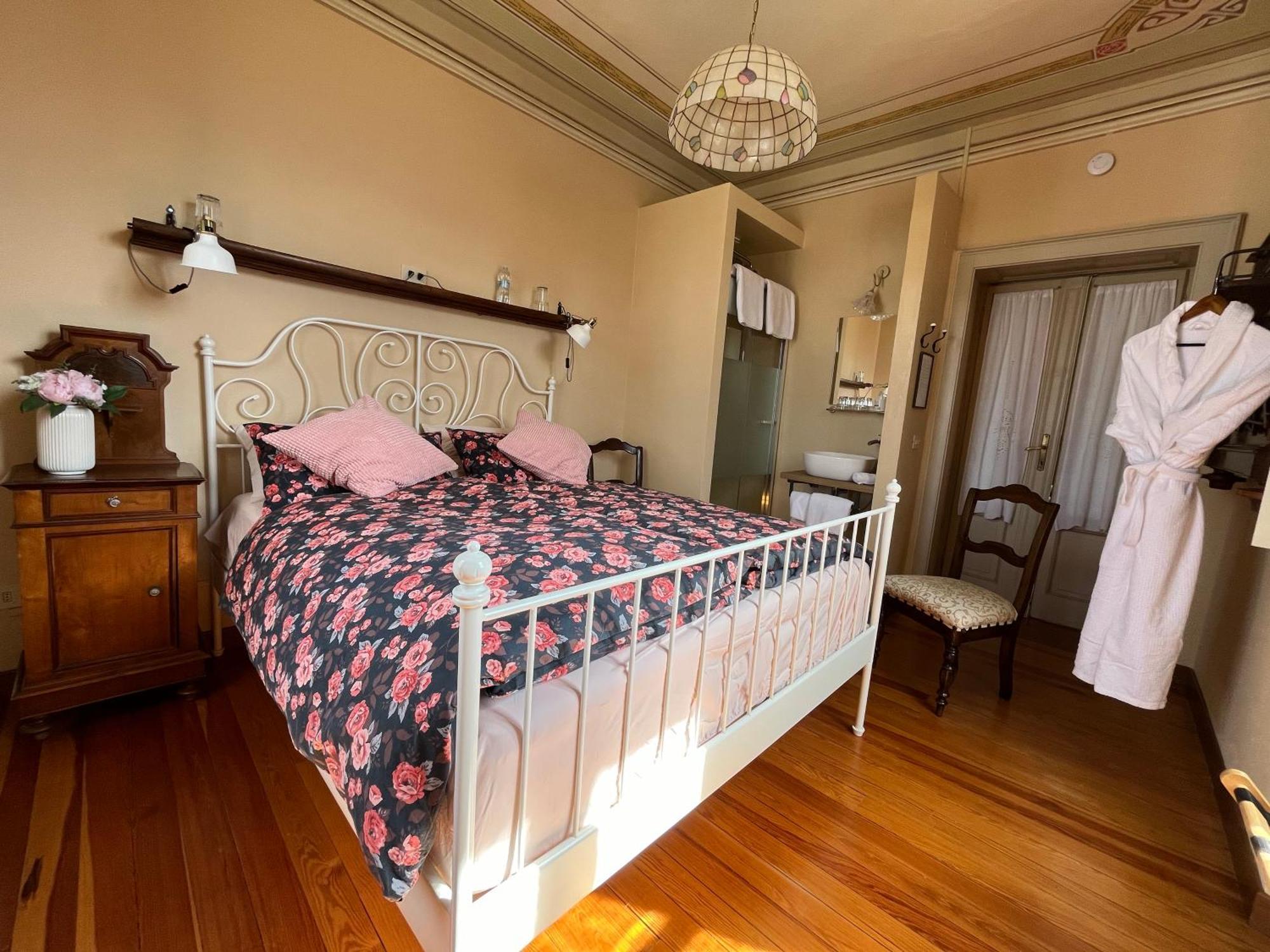 Villa Il Maiale Bianco Bed & Breakfast 圣费德勒·因特尔维 外观 照片